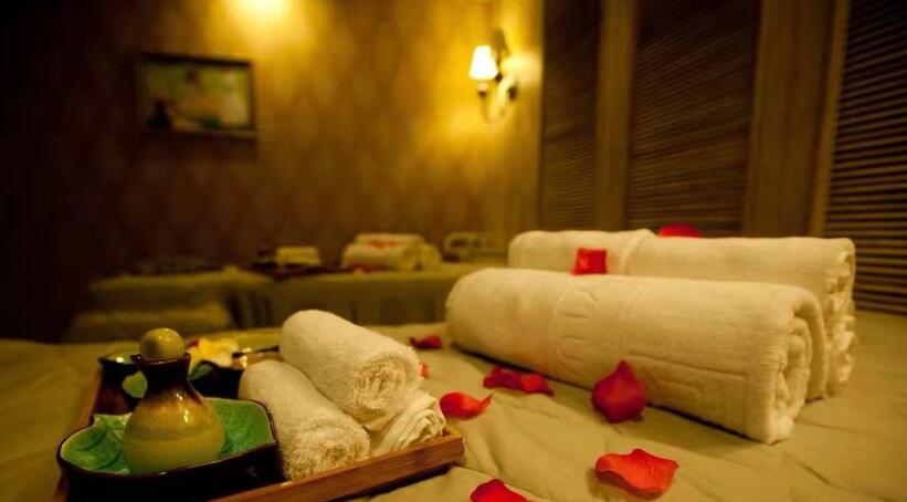 广州海珠高端水疗spa会馆就这样带着清风月静抚慰了光阴悲喜